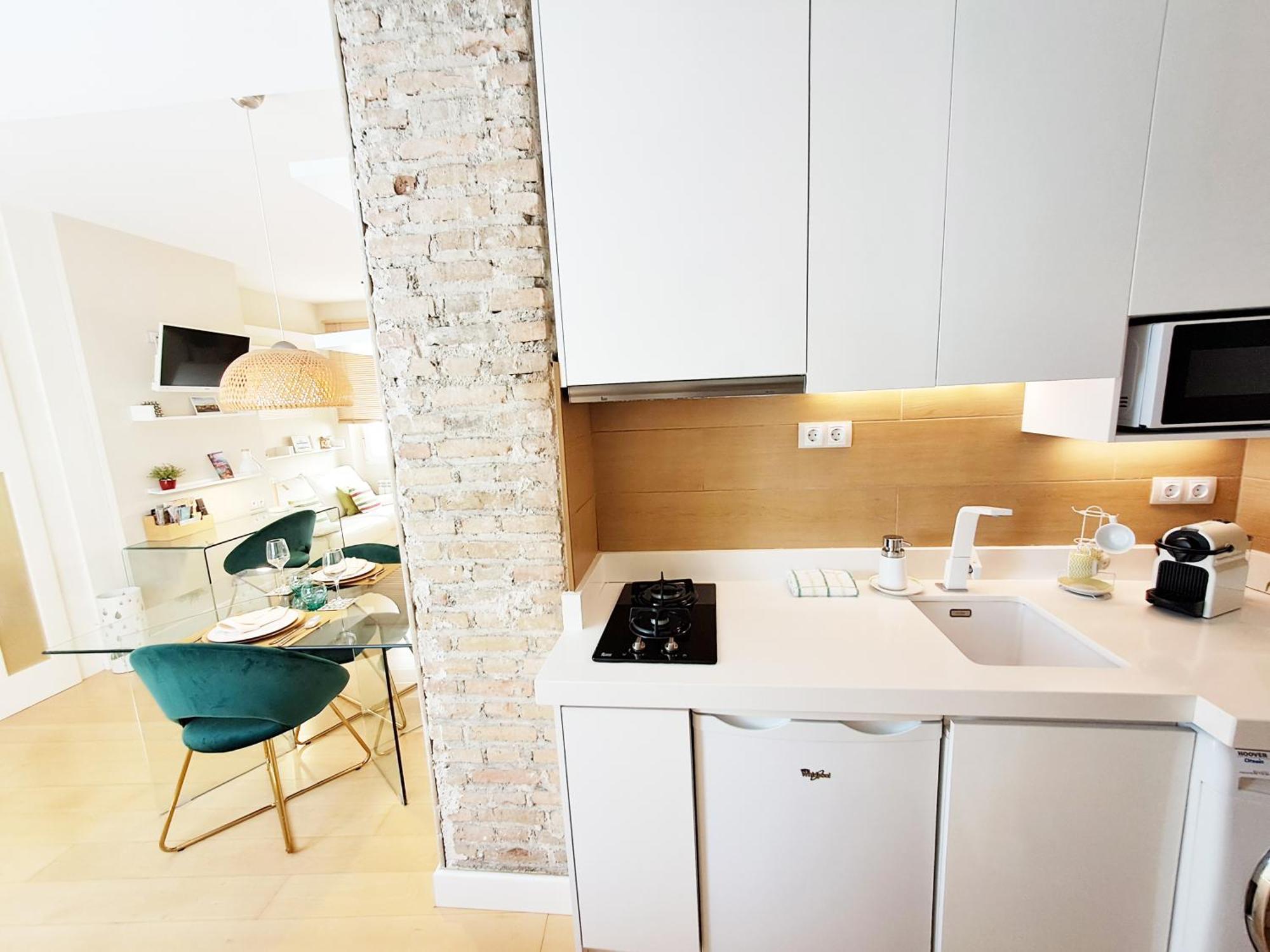 Apartasuite Centro Historico Atico Tranquilo Y Luminoso En El Corazon De Granada Eksteriør bilde