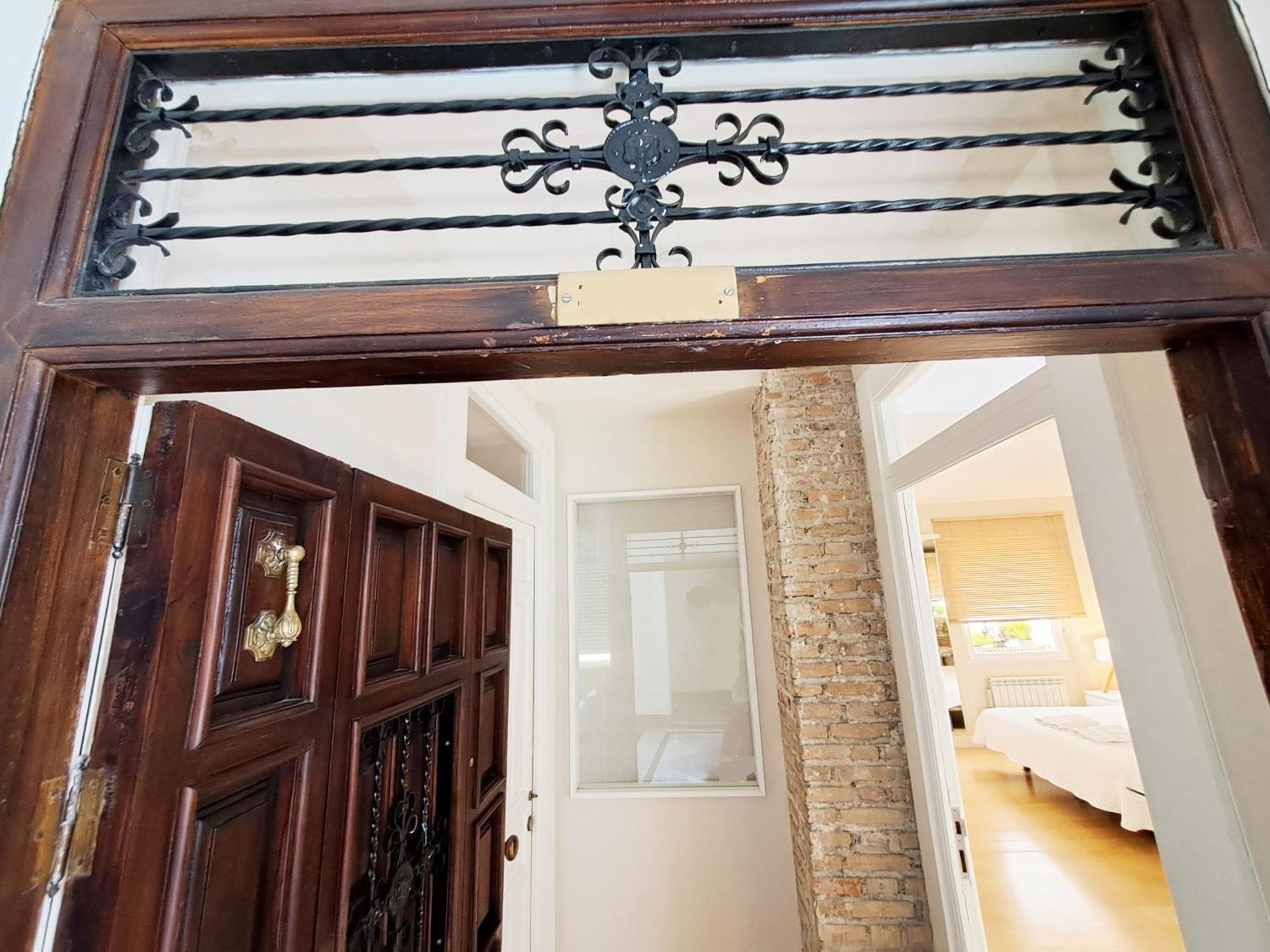 Apartasuite Centro Historico Atico Tranquilo Y Luminoso En El Corazon De Granada Eksteriør bilde